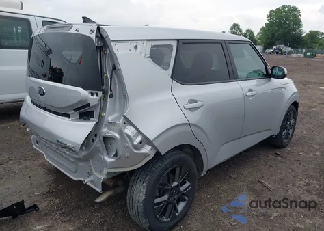 2021 Kia Soul Ex from USA, damaged, VIN KNDJ33AU7M7782308